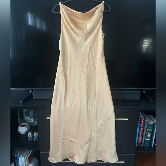 Aritzia Wilfred New Goddess Satin Dress - Picture 1 of 5